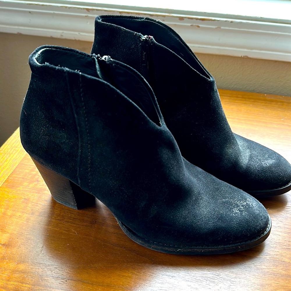 Paul green suede booties size 5UK 7.5 US